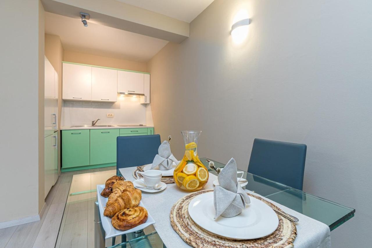 Apartment Complex Irena With Pool Porec Ngoại thất bức ảnh