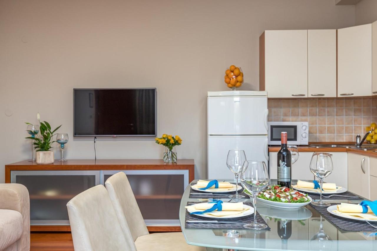 Apartment Complex Irena With Pool Porec Ngoại thất bức ảnh