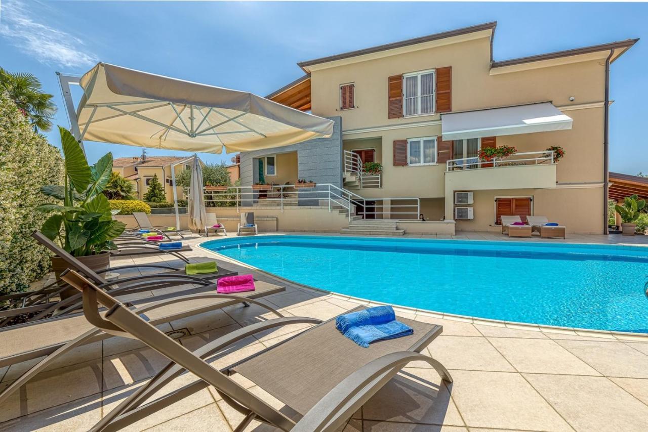 Apartment Complex Irena With Pool Porec Ngoại thất bức ảnh