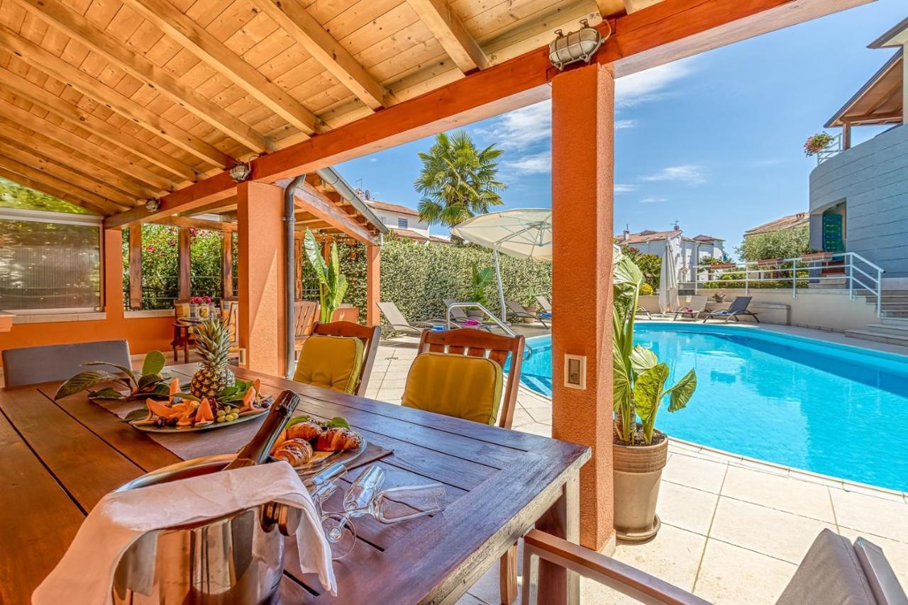 Apartment Complex Irena With Pool Porec Ngoại thất bức ảnh